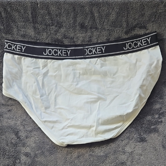 Jockey White Briefs with Black Waistband and Soft Cotton Material - Picture 3 of 3